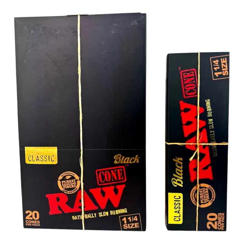 Raw Black Classic 1 1/4″ Cones – 20 per Pack